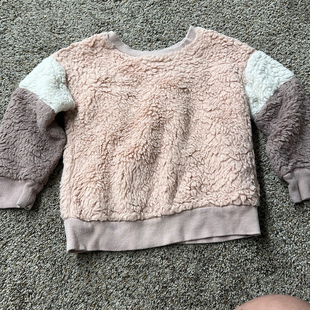 4T art class sweatshirt